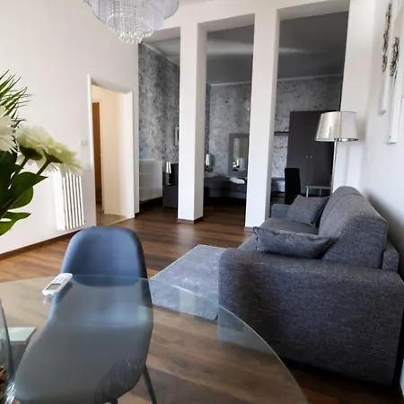 Experience * バーリ