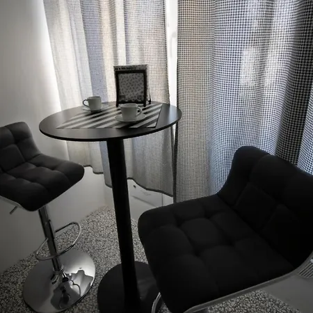 Experience Apartment
