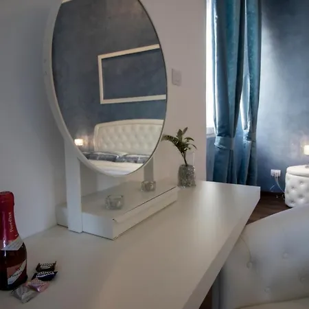 Experience Apartment